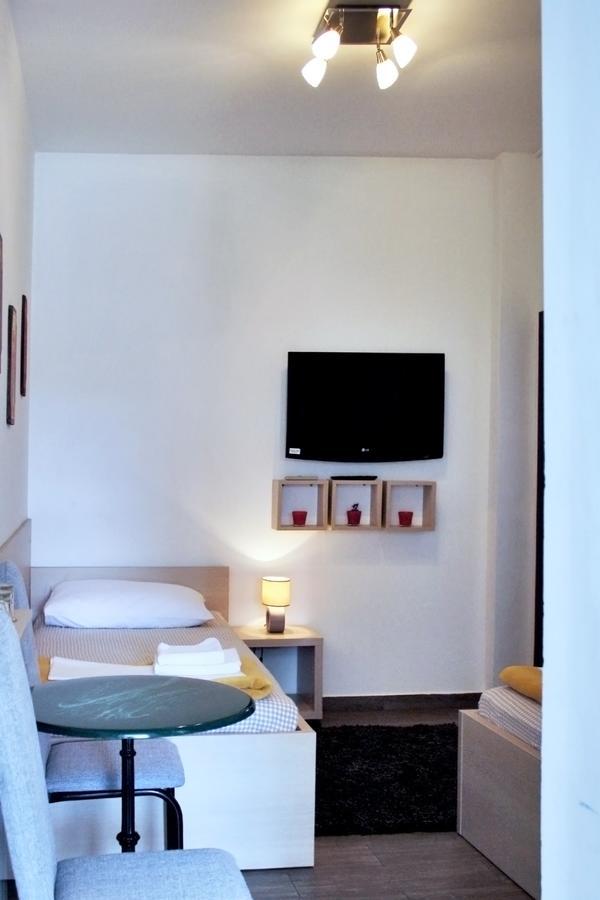 Rooms Fitea Osijek Exterior photo